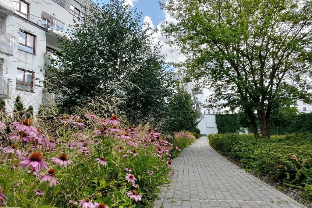 Wilanow Comfort, Klimatyzacja, Garaz, Fast Wifi Lägenhet Warszawa