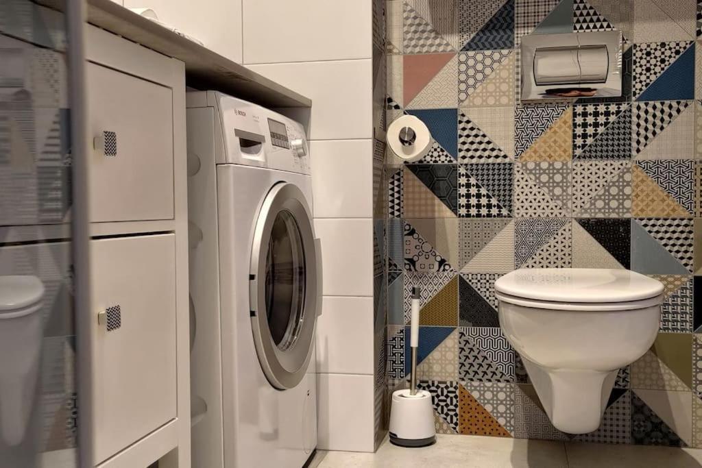 Wilanow Comfort, Klimatyzacja, Garaz, Fast Wifi Apartment